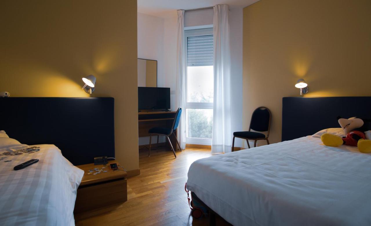 Mistral2 Hotel Oristano Dış mekan fotoğraf