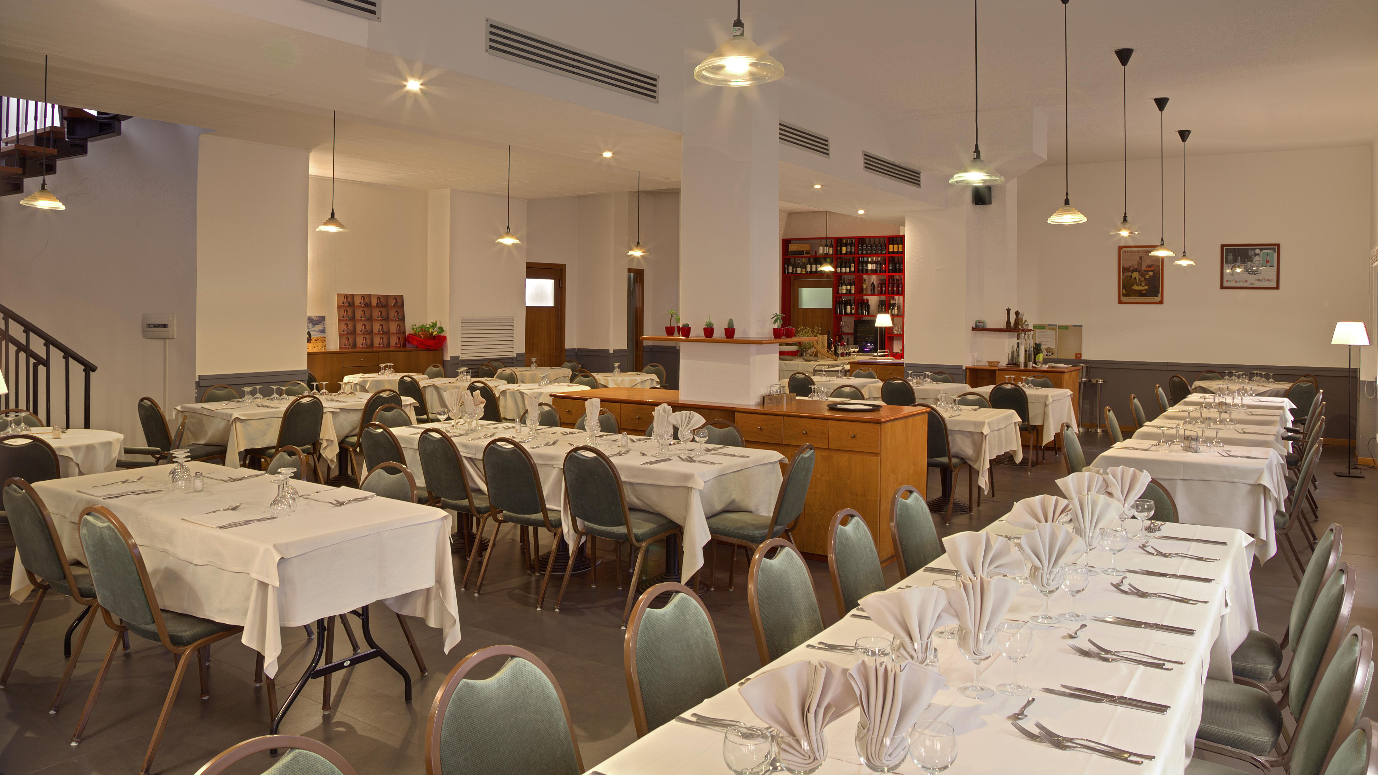 Mistral2 Hotel Oristano Dış mekan fotoğraf