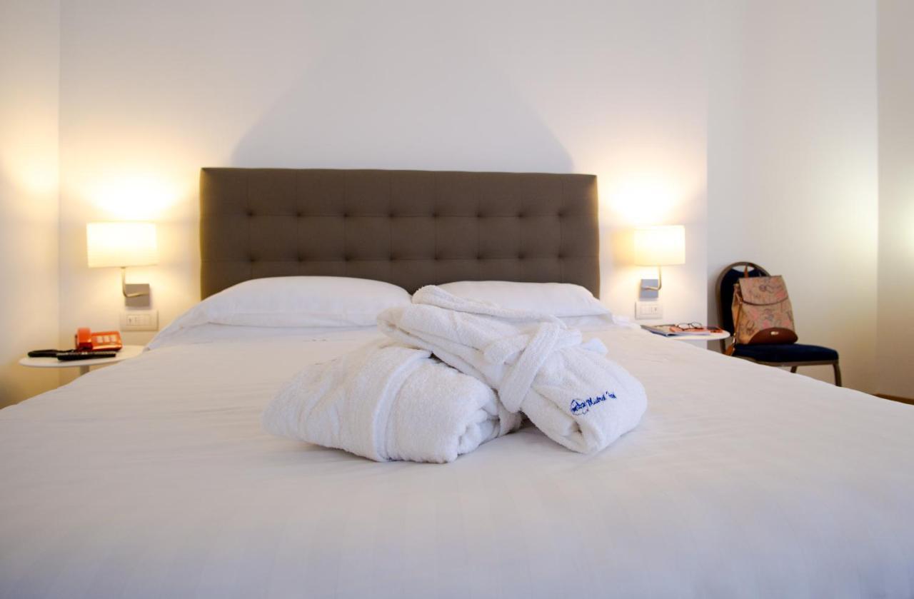 Mistral2 Hotel Oristano Dış mekan fotoğraf