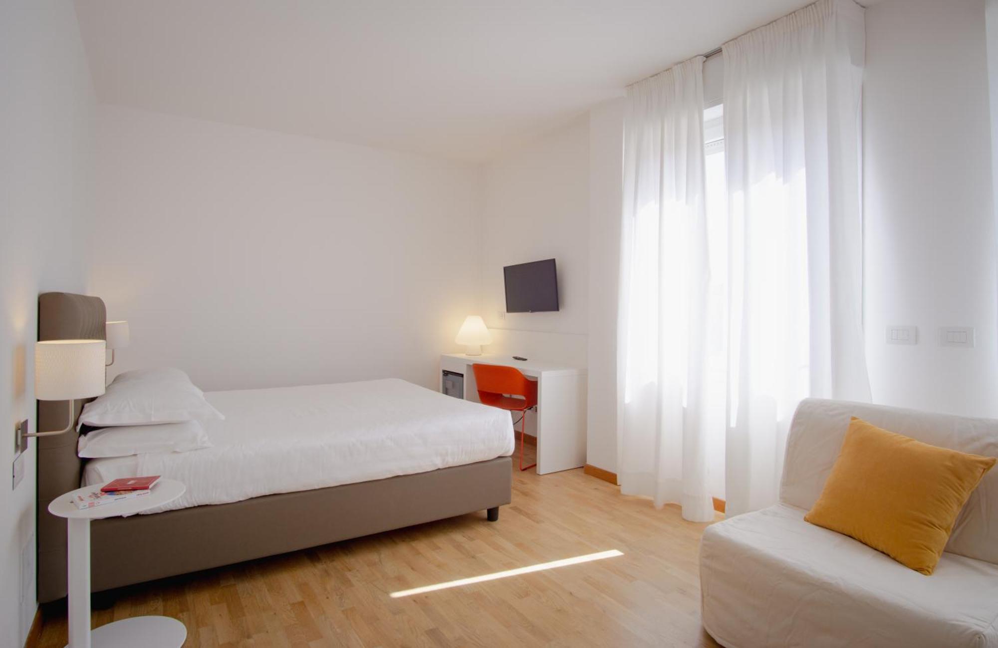 Mistral2 Hotel Oristano Dış mekan fotoğraf