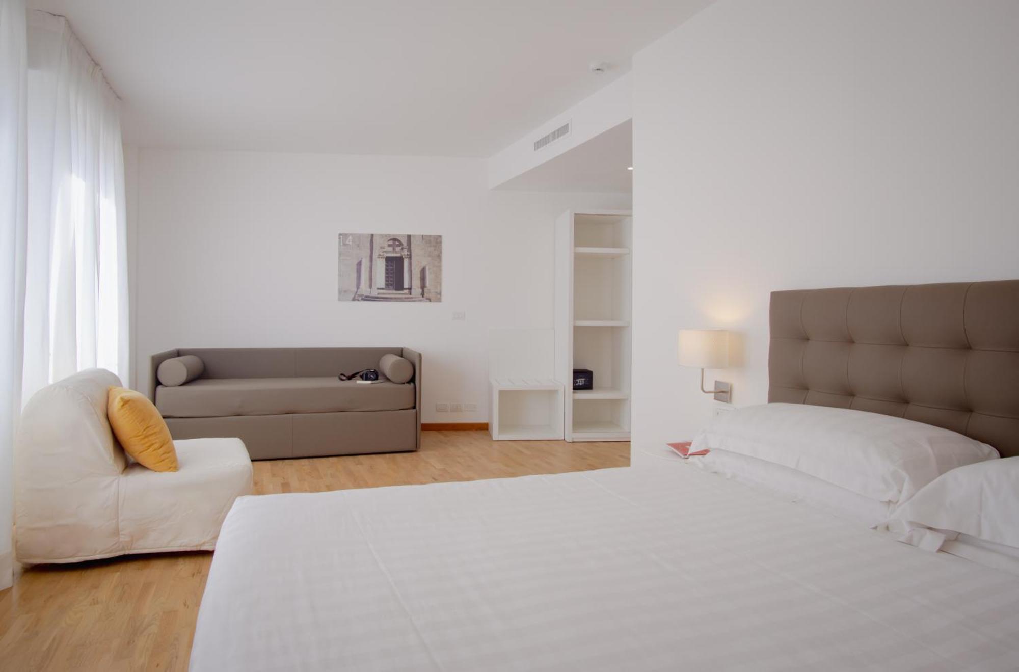 Mistral2 Hotel Oristano Dış mekan fotoğraf